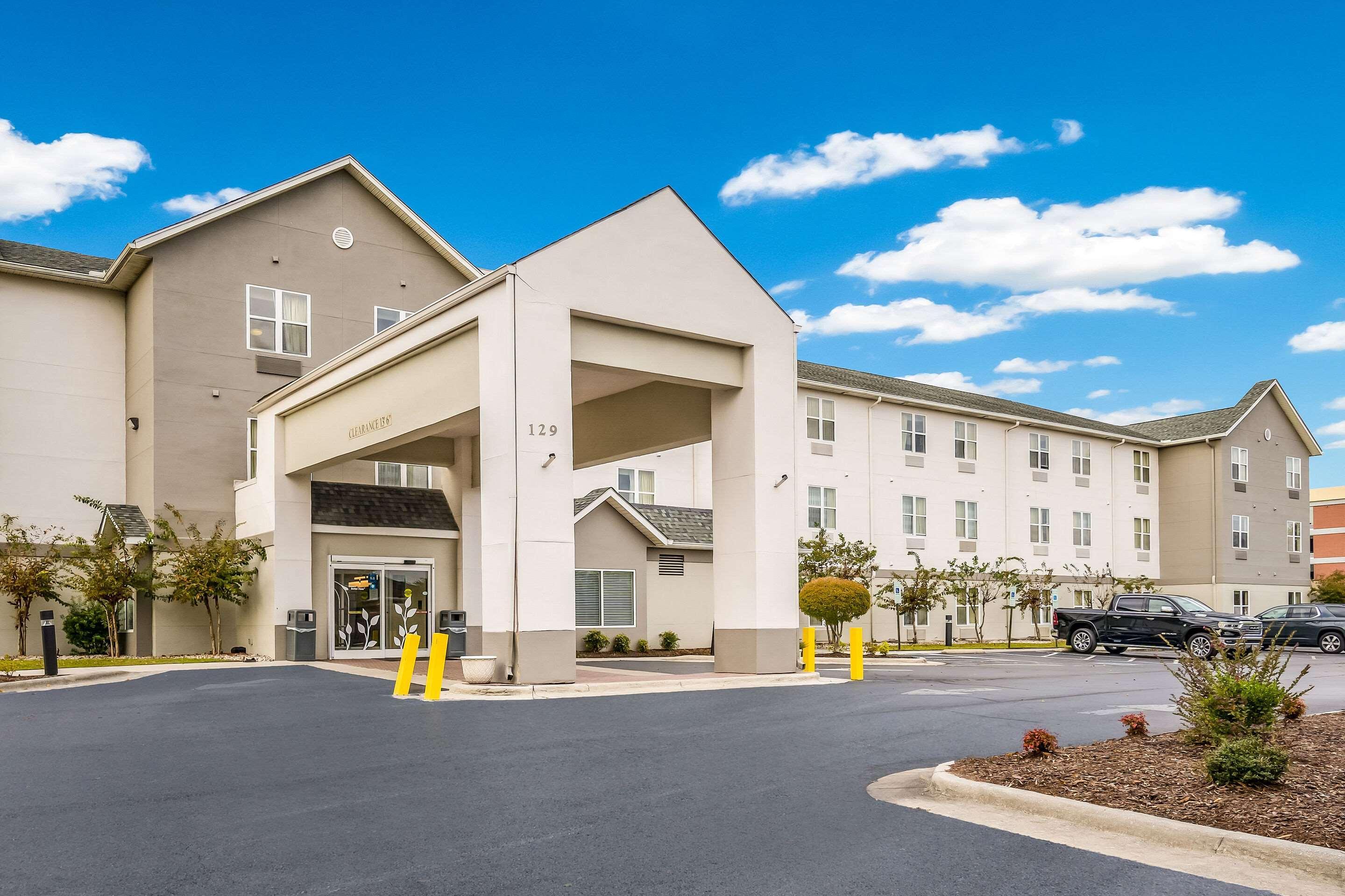 Sleep Inn & Suites Jacksonville Near Camp Lejeune Exterior photo